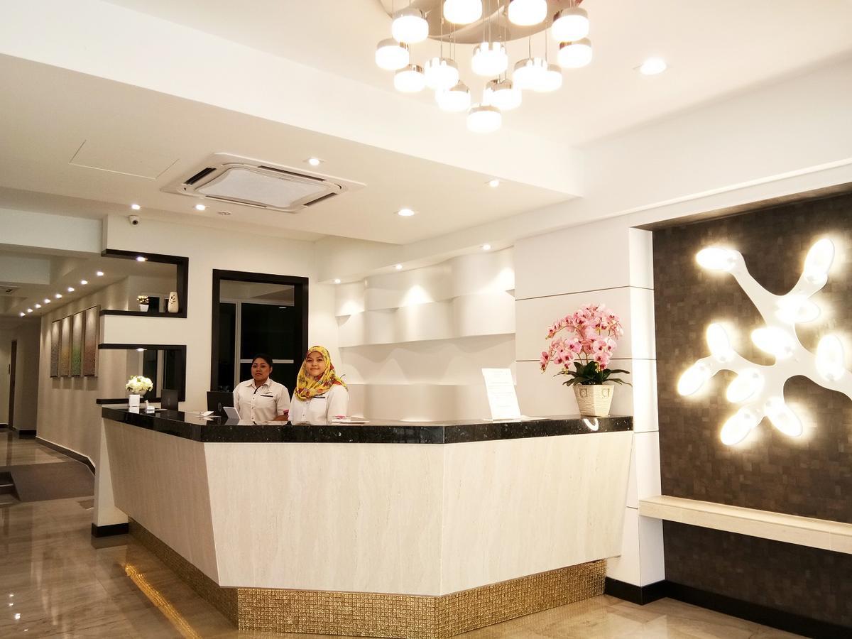 Meriton Inn Kuantan Exterior foto